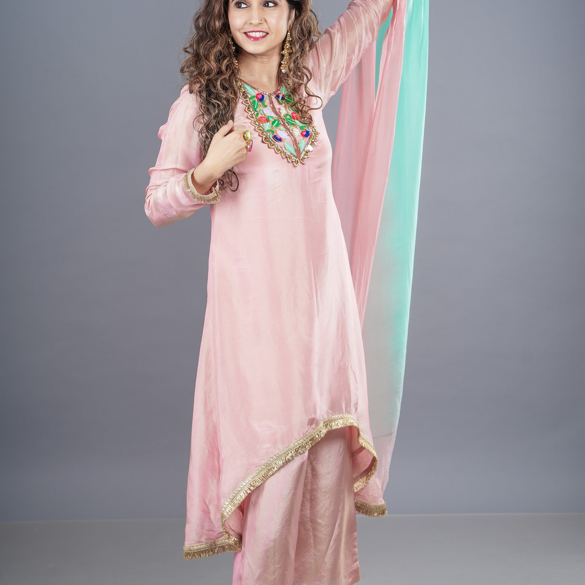 Shehzaadi Suit Set
